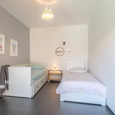 Villa D'exception Pour 10 Pers Avec Piscine Chauffee Et Parking Prive A - Fr-1-791-28