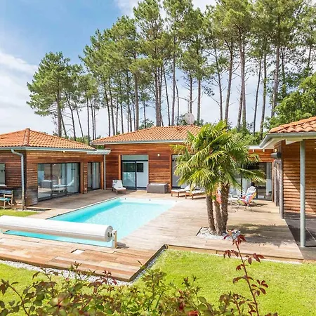 Villa D'exception Pour 10 Pers Avec Piscine Chauffee Et Parking Prive A - Fr-1-791-28 Labenne